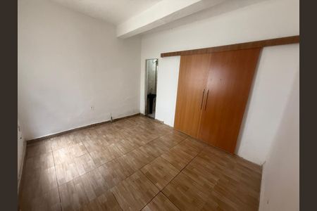 Casa para alugar com 95m², 2 quartos e sem vaga