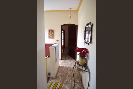 Casa à venda com 4 quartos, 283m² em Vila Vianelo, Jundiaí