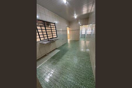 Casa à venda com 145m², 2 quartos e sem vaga