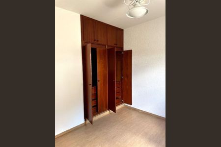 Casa à venda com 3 quartos, 290m² em Ivoturucaia, Jundiaí