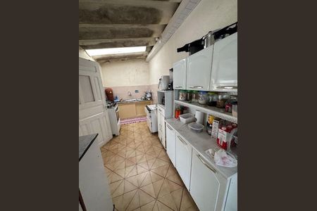 Casa à venda com 5 quartos, 300m² em Vila Rio Branco, Jundiaí