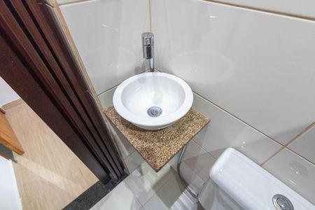 Casa para alugar com 100m², 3 quartos e sem vagaBanheiro do Quarto 2