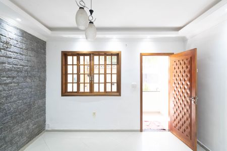 Sala de casa para alugar com 3 quartos, 100m² em Campo Grande, Rio de Janeiro