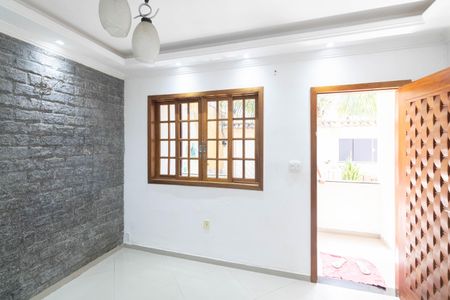 Casa para alugar com 100m², 3 quartos e sem vagaSala