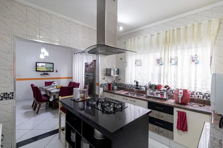 Casa para alugar com 200m², 3 quartos e 2 vagasCozinha