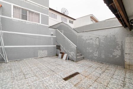 Casa para alugar com 200m², 3 quartos e 2 vagasQuintal
