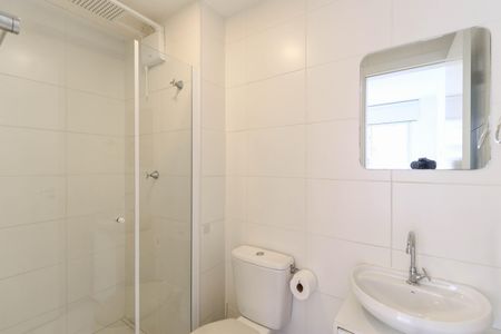 Apartamento para alugar com 28m², 1 quarto e sem vaga Apartamento para alugar com 28m², 1 quarto e sem vagaBanheiro da Suíte