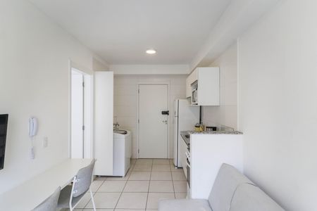 Apartamento para alugar com 28m², 1 quarto e sem vaga Apartamento para alugar com 28m², 1 quarto e sem vagaSala