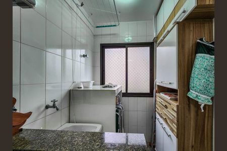 Apartamento para alugar com 76m², 1 quarto e sem vagaÁrea de Serviço