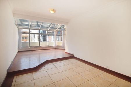 Apartamento à venda com 2 quartos, 115m² em Chácara Itaim, São Paulo