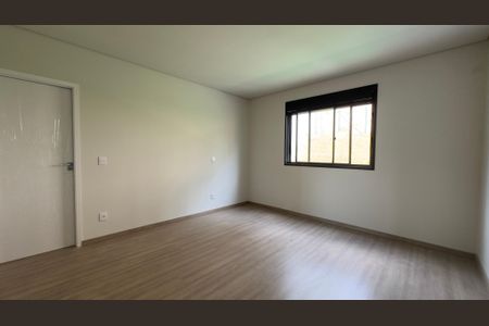 Casa à venda com 146m², 3 quartos e 4 vagasQuarto