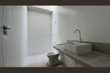 Casa à venda com 146m², 3 quartos e 4 vagasBanheiro