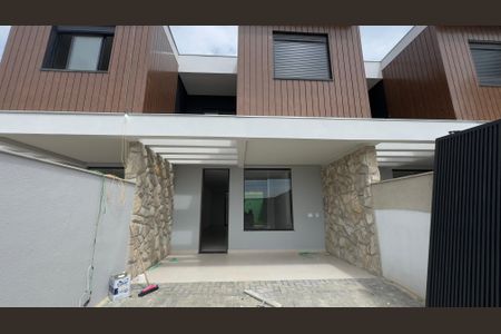 Casa à venda com 146m², 3 quartos e 4 vagasGaragem