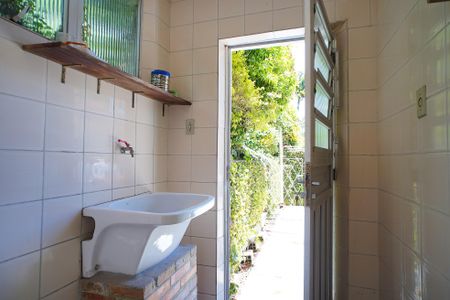 Casa à venda com 240m², 5 quartos e 2 vagasare