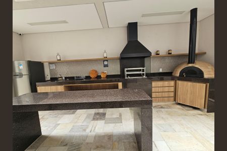 Apartamento à venda com 177m², 2 quartos e 3 vagasÁrea comum - Churrasqueira