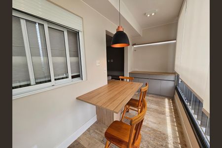 Apartamento à venda com 177m², 2 quartos e 3 vagasSacada