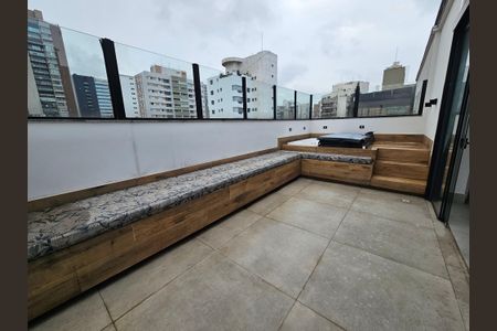 Apartamento à venda com 177m², 2 quartos e 3 vagasJacuzzi