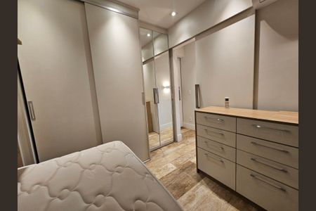 Apartamento à venda com 177m², 2 quartos e 3 vagasQuarto