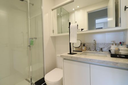 Apartamento à venda com 64m², 2 quartos e 1 vaga