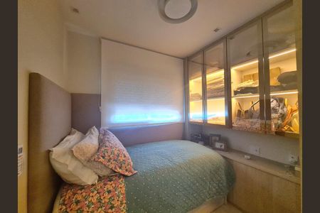 Apartamento à venda com 64m², 2 quartos e 1 vaga