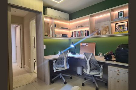 Apartamento à venda com 64m², 2 quartos e 1 vaga