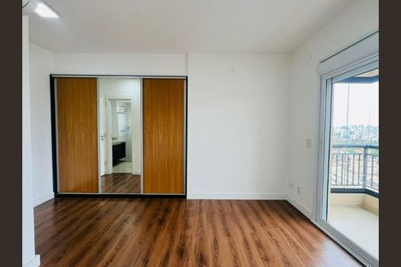 Apartamento à venda com 3 quartos, 136m² em Vila Olímpia, São Paulo