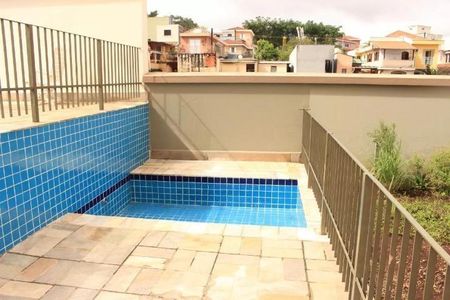 Apartamento à venda com 62m², 2 quartos e 1 vaga