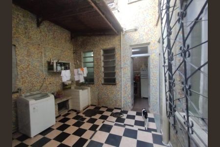 Casa à venda com 66m², 2 quartos e sem vaga