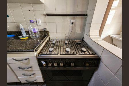 Apartamento para alugar com 92m², 2 quartos e 1 vagaCozinha