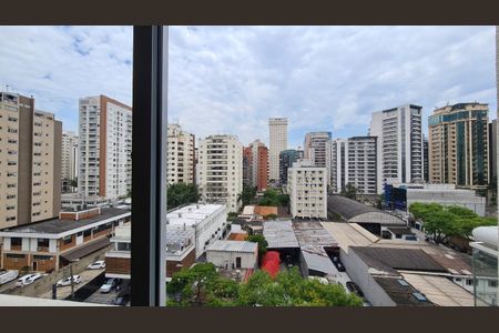 Apartamento à venda com 57m², 1 quarto e 1 vaga