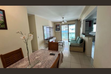 Sala de apartamento para alugar com 2 quartos, 70m² em Recreio dos Bandeirantes, Rio de Janeiro