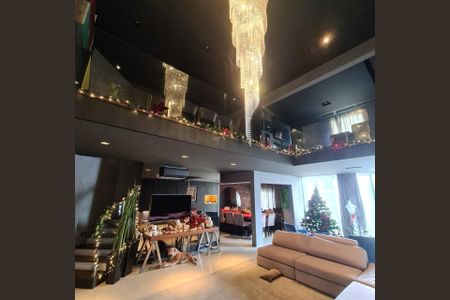 Apartamento à venda com 249m², 3 quartos e 3 vagas