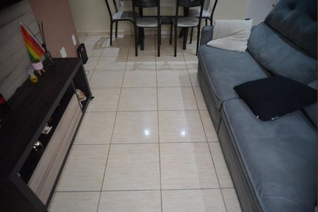 Apartamento à venda com 60m², 2 quartos e 2 vagasSala