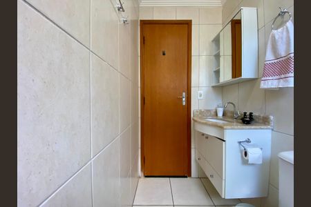 Apartamento para alugar com 80m², 2 quartos e 1 vagaBanheiro da Suíte