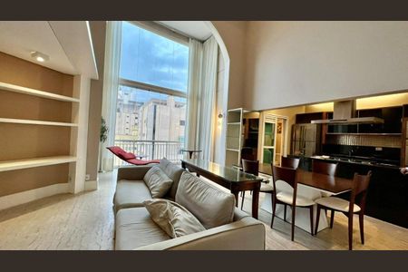 Apartamento à venda com 2 quartos, 107m² em Jardins, São Paulo