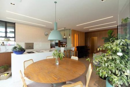 Apartamento à venda com 3 quartos, 155m² em Vila Olímpia, São Paulo