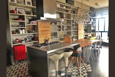 Apartamento à venda com 158m², 2 quartos e 3 vagas