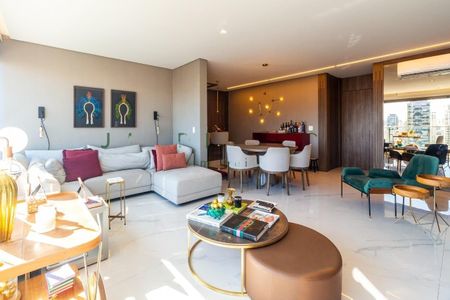 Apartamento à venda com 2 quartos, 103m² em Itaim Bibi, São Paulo