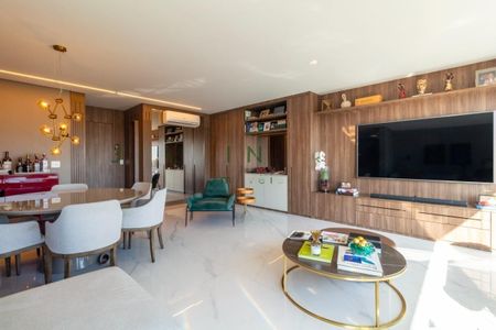 Apartamento à venda com 2 quartos, 103m² em Itaim Bibi, São Paulo