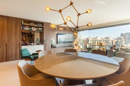 Apartamento à venda com 2 quartos, 103m² em Itaim Bibi, São Paulo