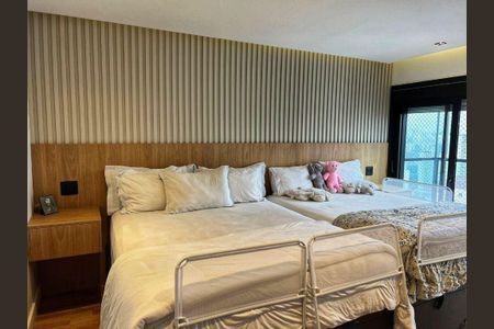 Apartamento à venda com 3 quartos, 206m² em Vila Olímpia, São Paulo