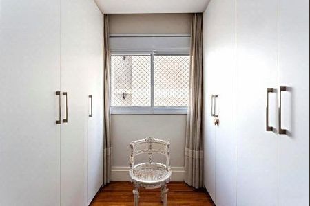 Apartamento à venda com 3 quartos, 132m² em Vila Olímpia, São Paulo