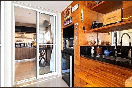 Apartamento à venda com 3 quartos, 132m² em Vila Olímpia, São Paulo