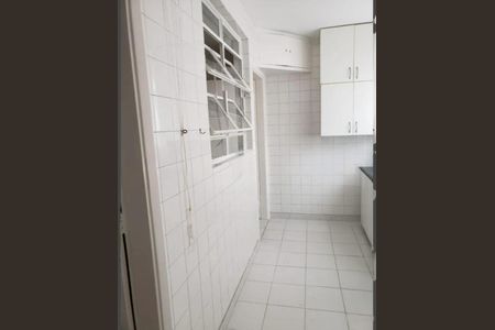 Apartamento para alugar com 160m², 3 quartos e 1 vaga