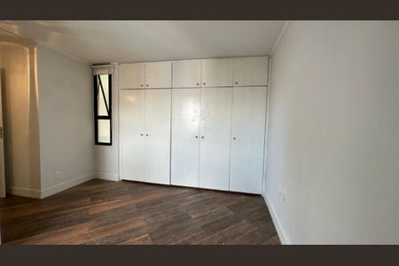 Apartamento à venda com 4 quartos, 280m² em Vila Nova Conceição, São Paulo