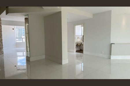 Apartamento à venda com 4 quartos, 280m² em Vila Nova Conceição, São Paulo