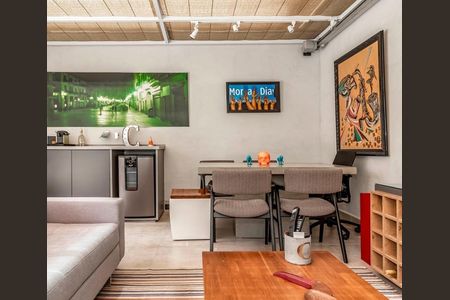 Apartamento à venda com 2 quartos, 213m² em Moema, São Paulo