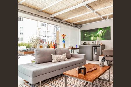 Apartamento à venda com 2 quartos, 213m² em Moema, São Paulo