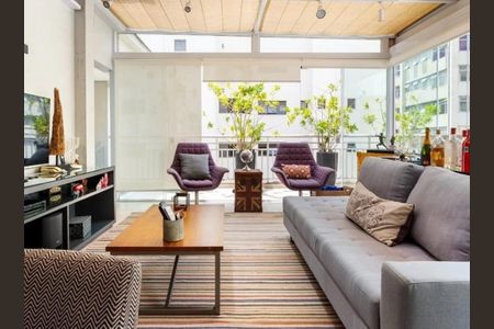 Apartamento à venda com 2 quartos, 213m² em Moema, São Paulo