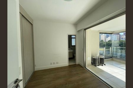 Apartamento à venda com 2 quartos, 138m² em Itaim Bibi, São Paulo